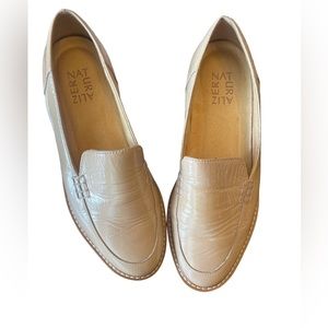 Naturalizer loafers vintage